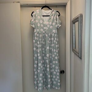 NWOT Darling Daisy Midi Empire Waist  Dress